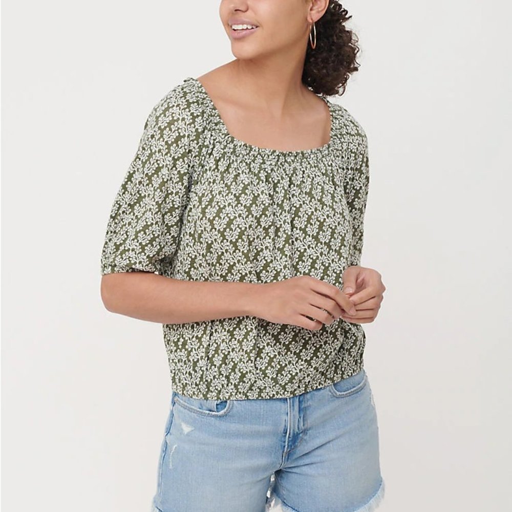 NWT Ann Taylor Loft Women Floral BubbleHem Tee Top